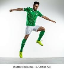 亚泰vs泰山首发：谭龙先发 彭欣力&毕津浩出战