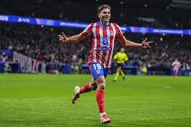 NBA官方新秀榜：克尼佩尔&弗拉格继续稳居前二